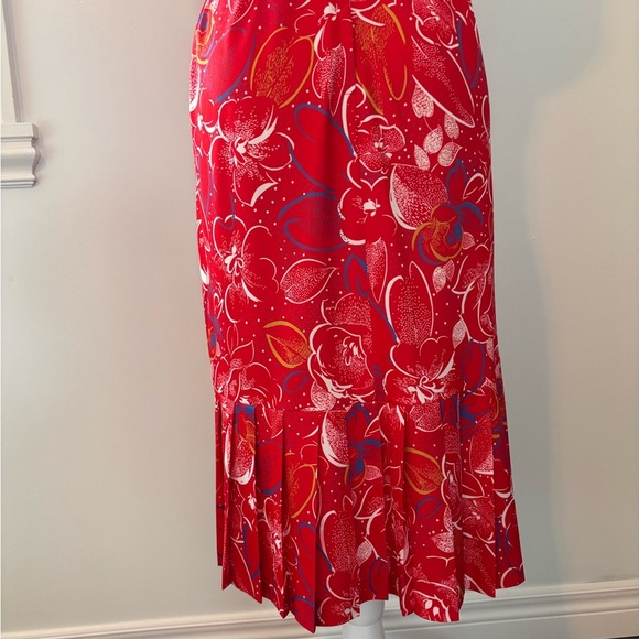 Vintage D’Allairds Red and White Ruffled Wrap Midi Sundress - Picture 6 of 15